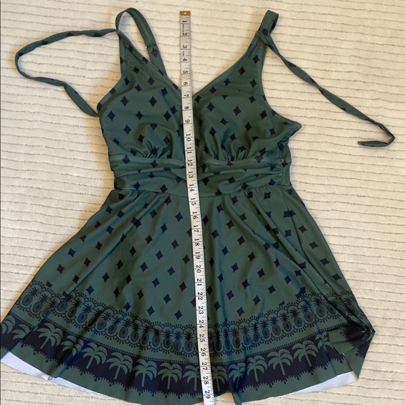 BloomChic Other - BLOOMCHIC Green and Black Patterned Swimsuit